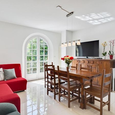 Sanremo Flat With Private Parking And Netflix Daire Dış mekan fotoğraf
